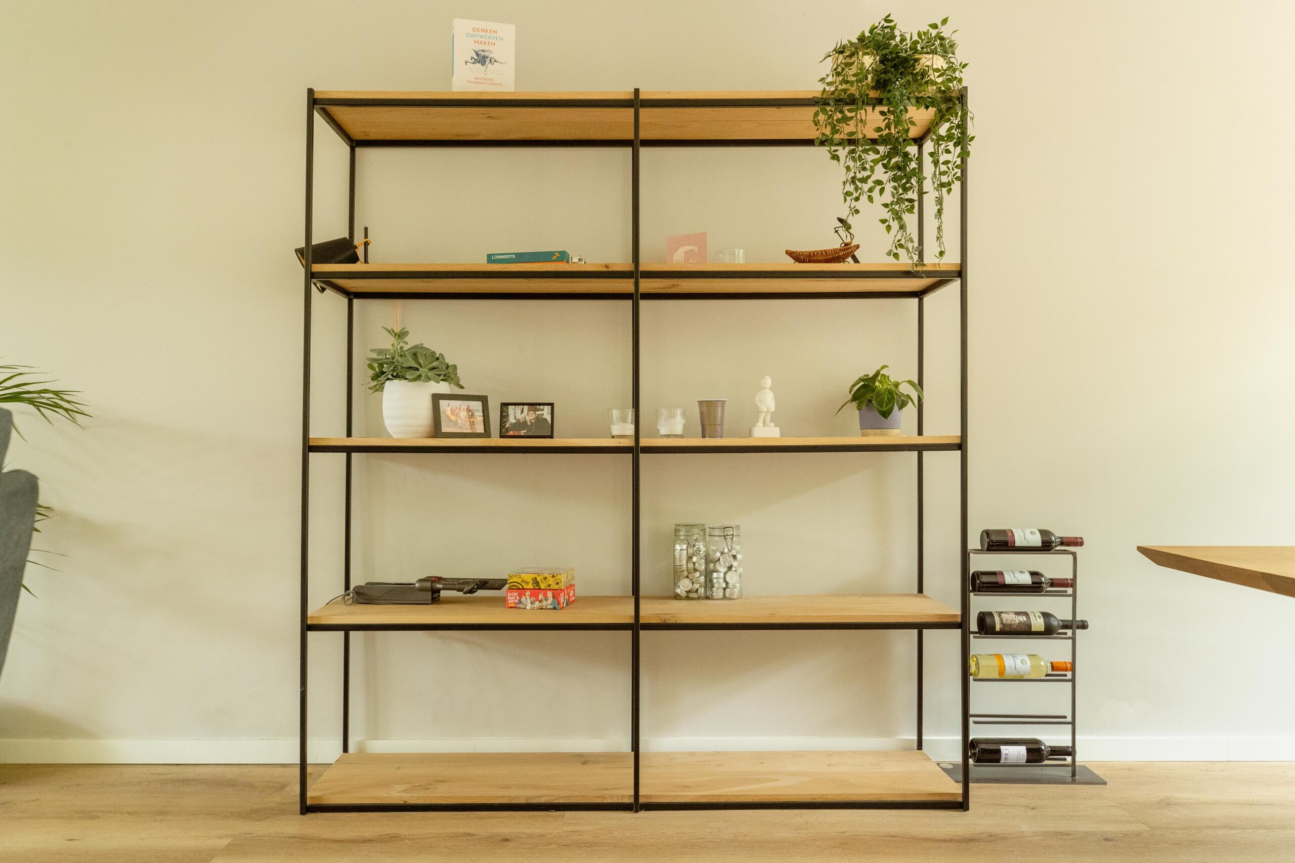 Kast Libro